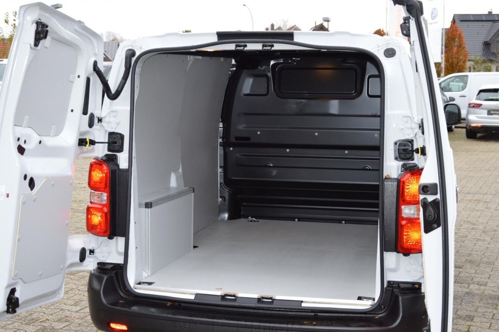 Opel Vivaro 2023