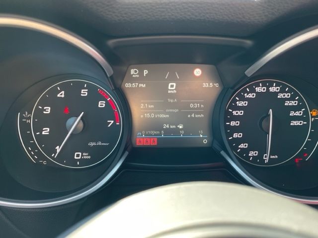 Alfa Romeo Stelvio 2023