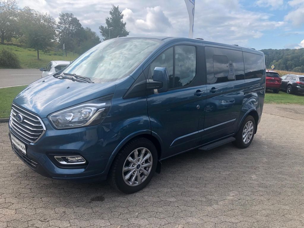 Ford Tourneo Custom 2022