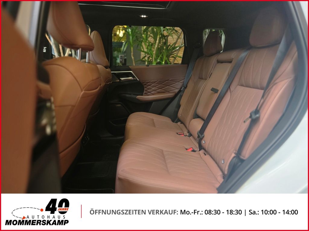 Mitsubishi Plug-in Hybrid Outlander