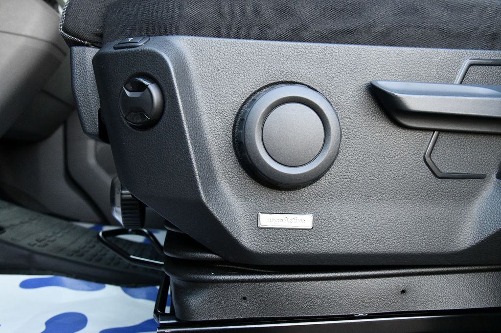 Volkswagen Crafter 2023