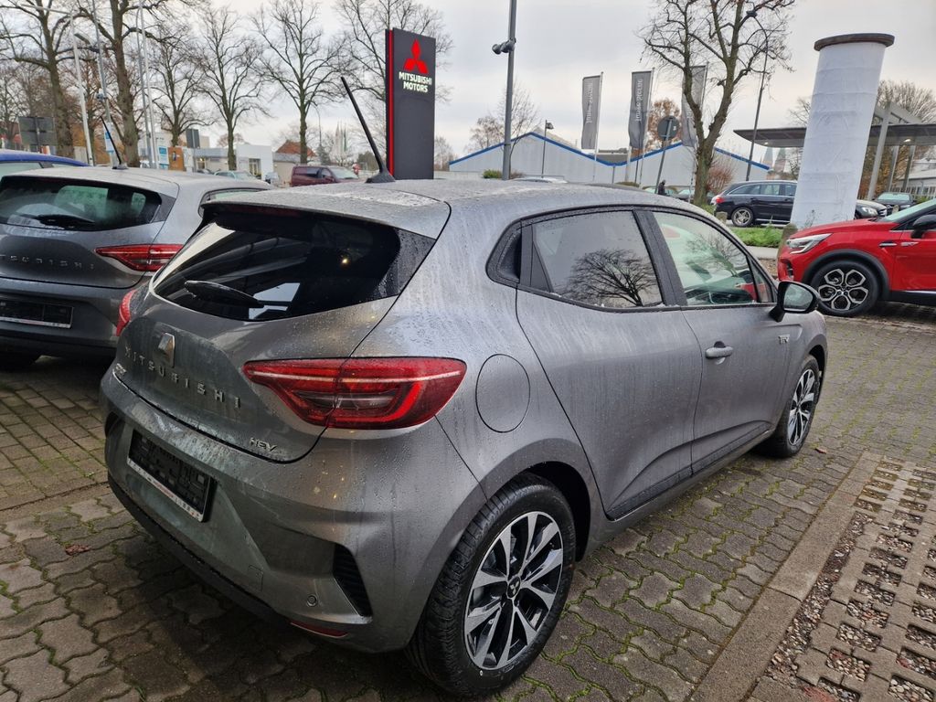 Mitsubishi Colt 2025