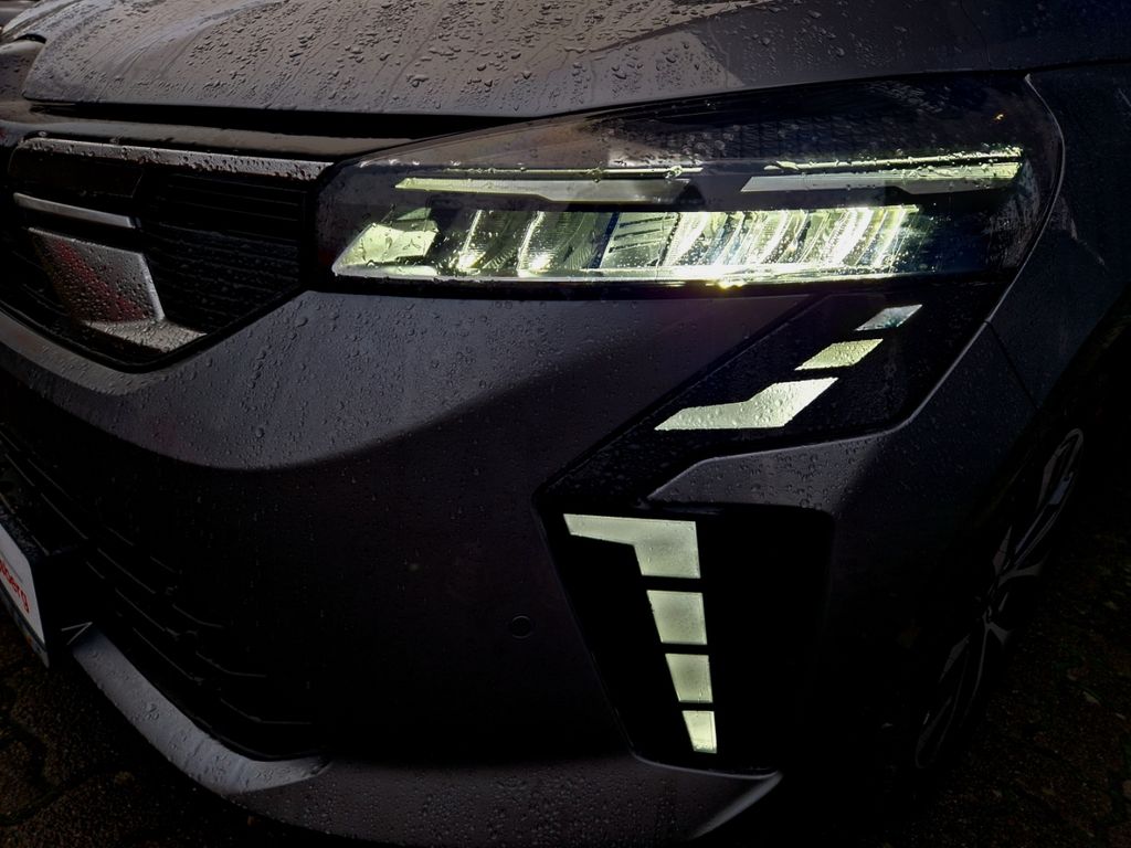 Mitsubishi Colt 2025