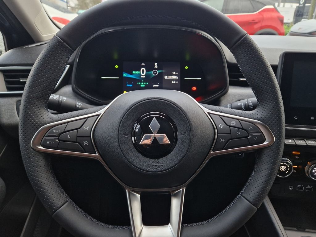 Mitsubishi Colt 2025