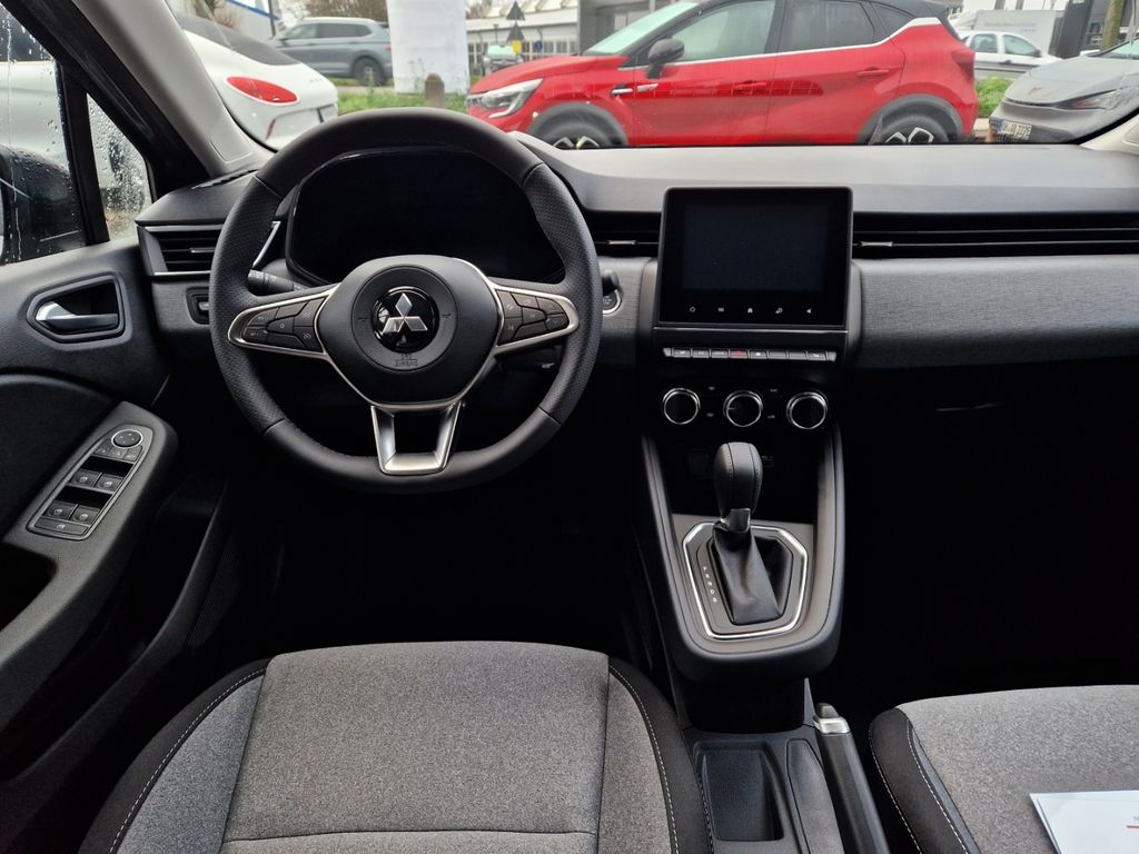 Mitsubishi Colt 2025