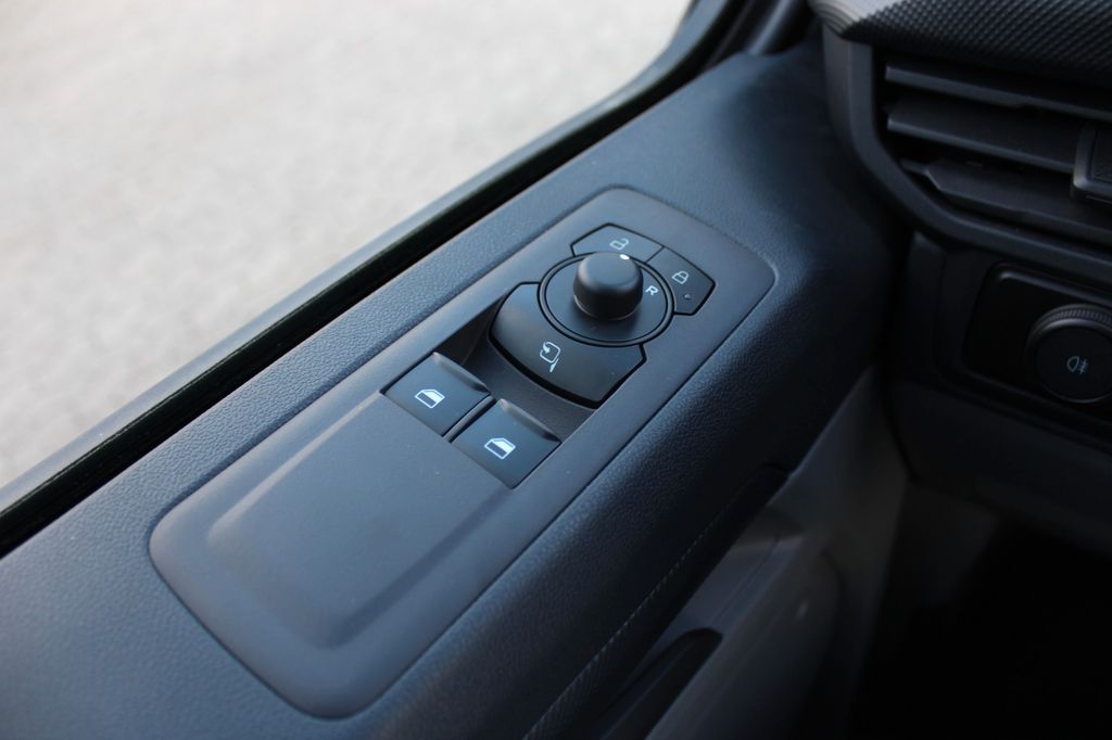 Ford Transit Custom 2025