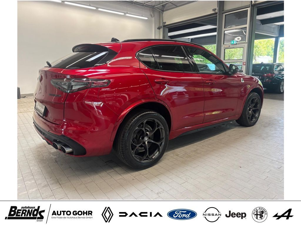 Alfa Romeo Stelvio 2022
