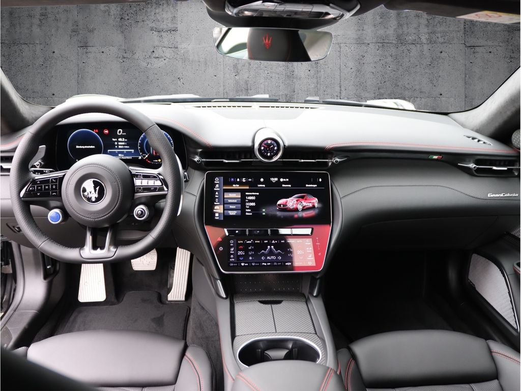 Maserati GranCabrio 2024