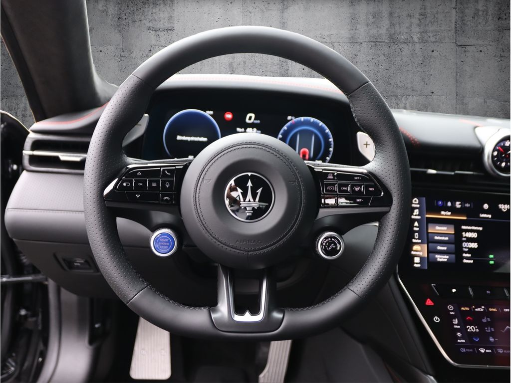 Maserati GranCabrio 2024