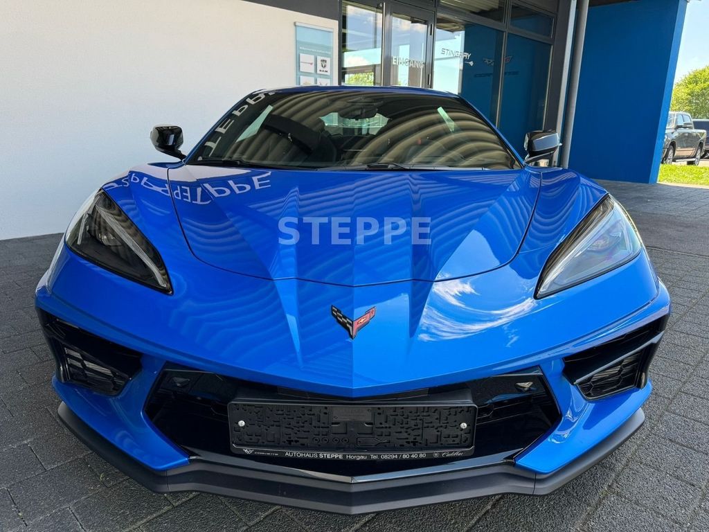 Corvette C8 2025