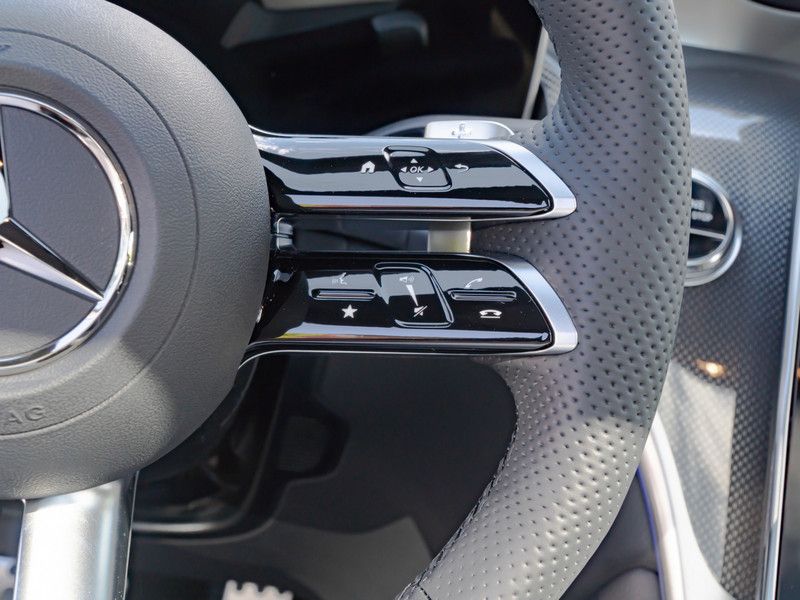 Mercedes-Benz GLC 300 2025