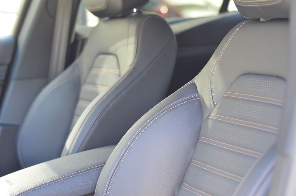 Alfa Romeo Stelvio 2025