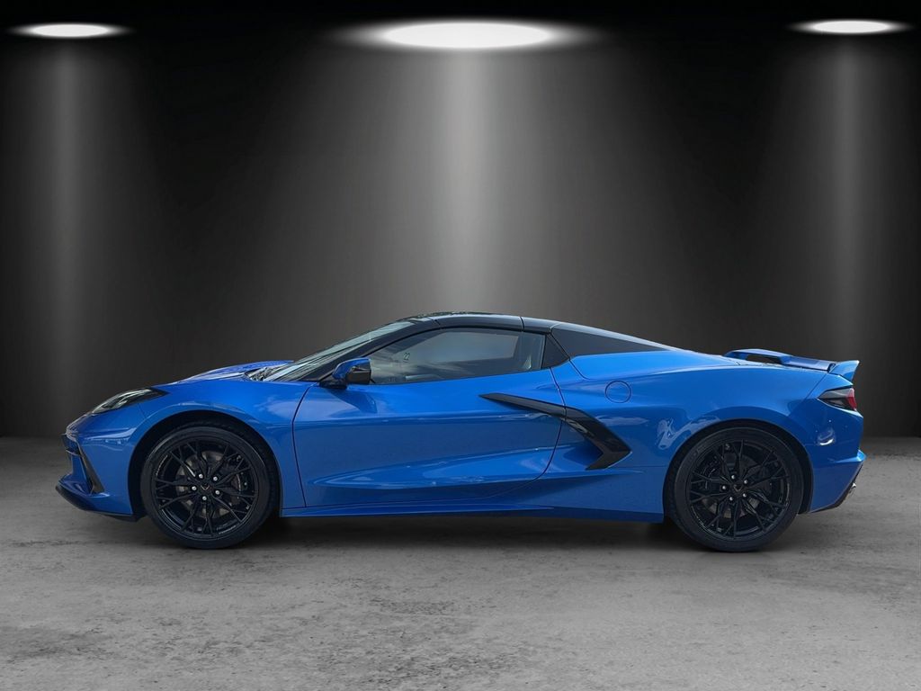 Corvette C8 2025