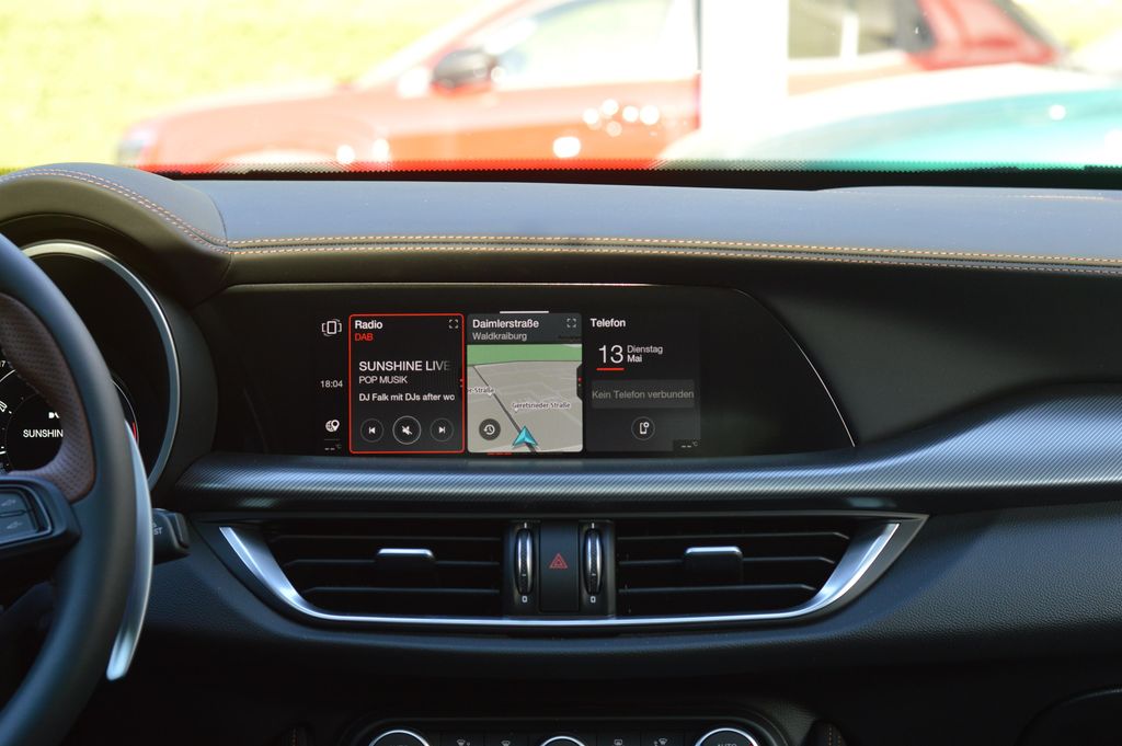 Alfa Romeo Stelvio 2025