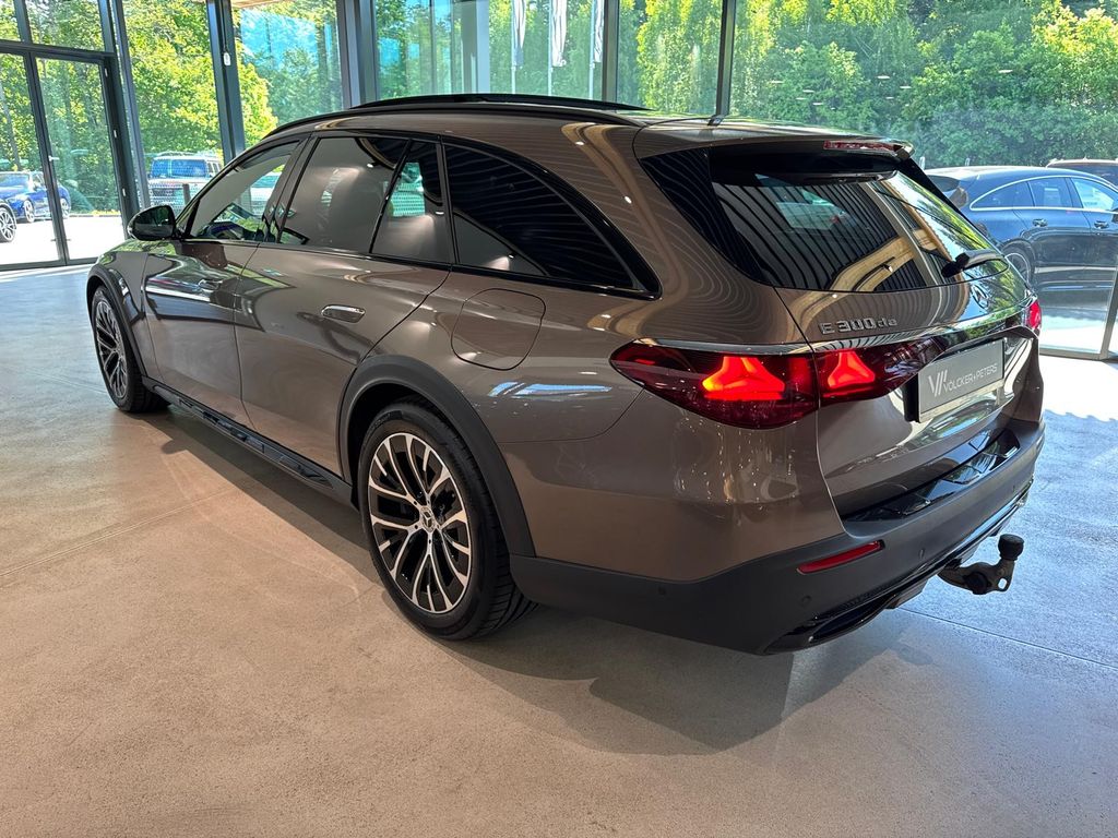 Mercedes-Benz E 300 2024