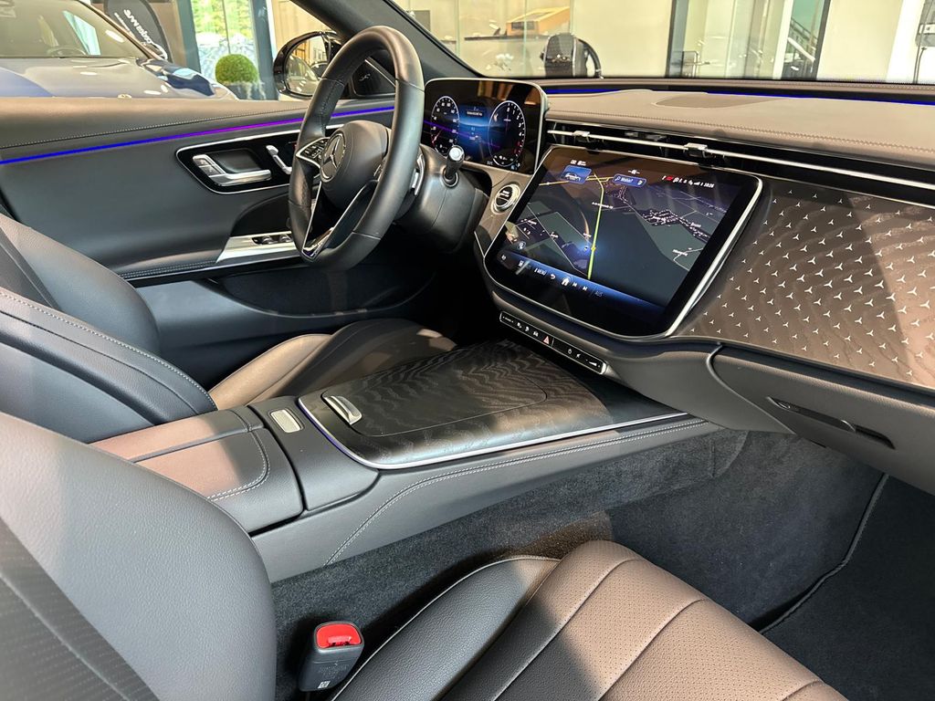 Mercedes-Benz E 300 2024