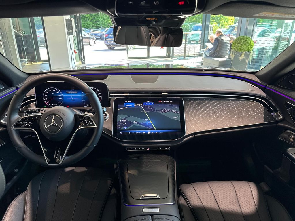 Mercedes-Benz E 300 2024