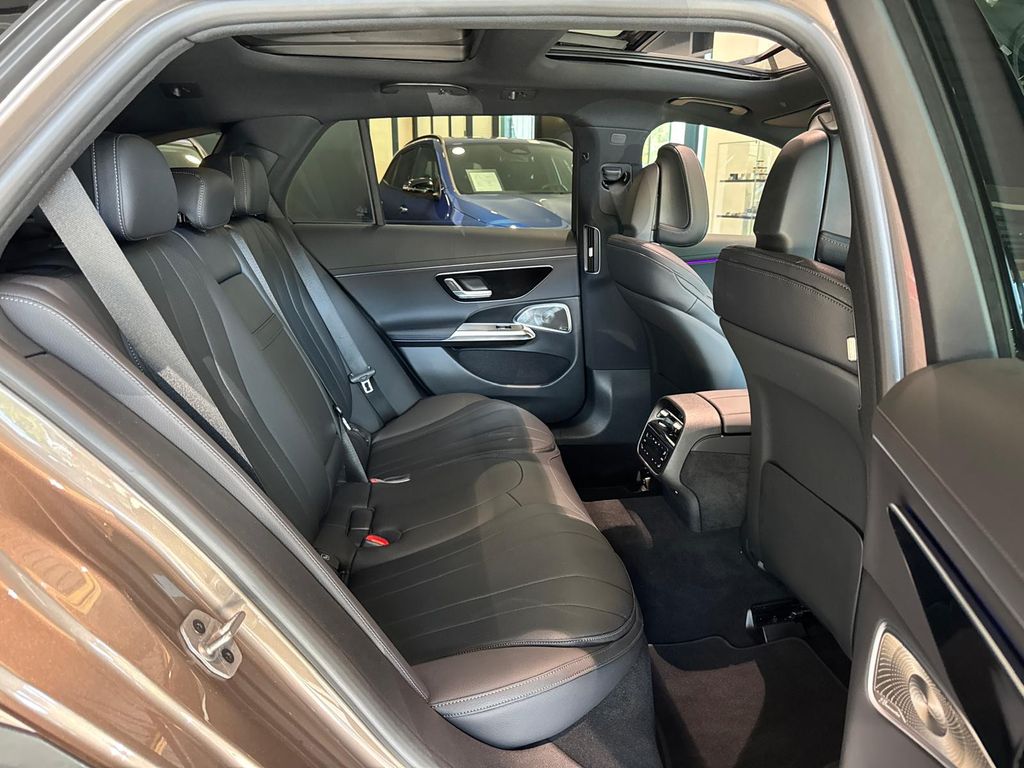 Mercedes-Benz E 300 2024