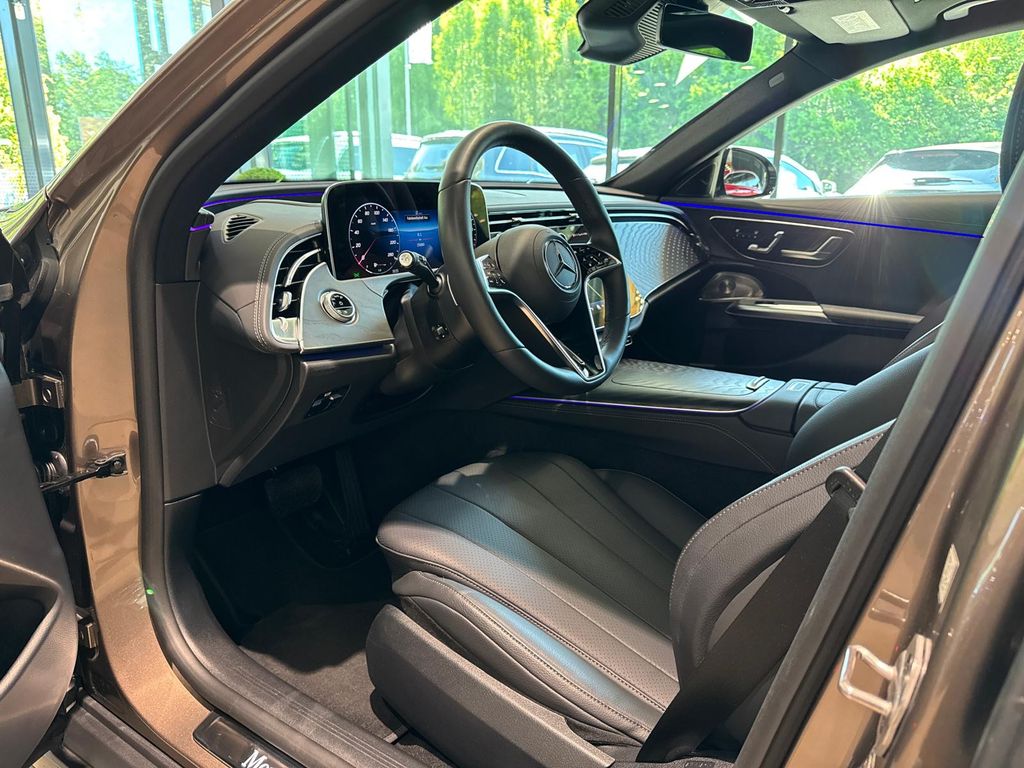 Mercedes-Benz E 300 2024