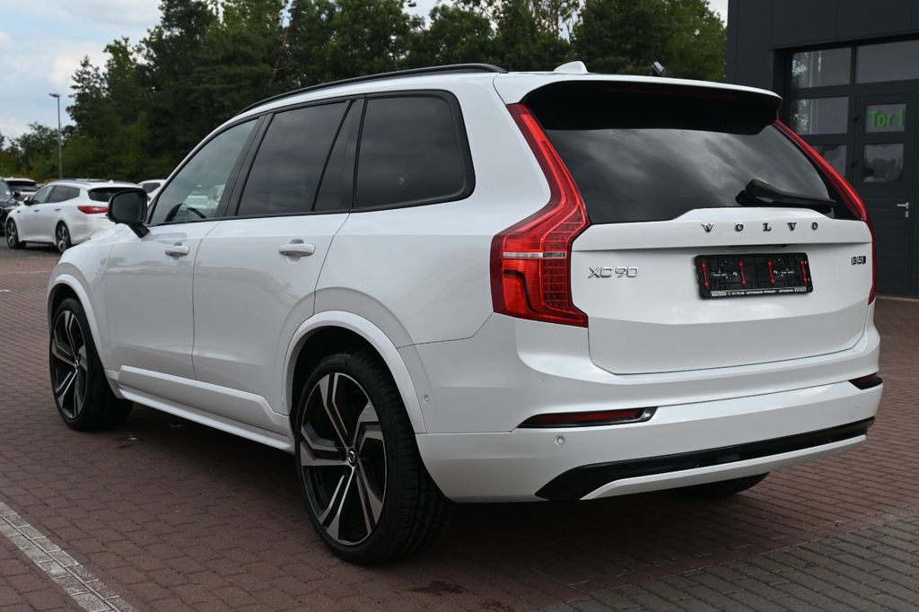 Volvo XC90 2023
