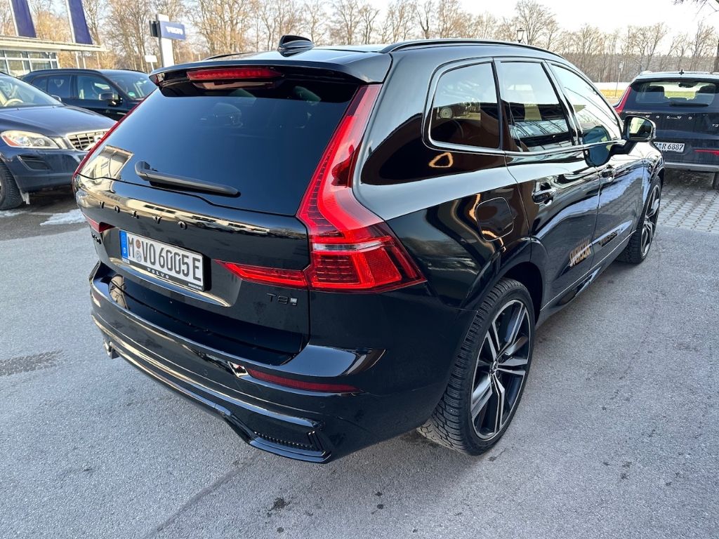 Volvo XC60 2025