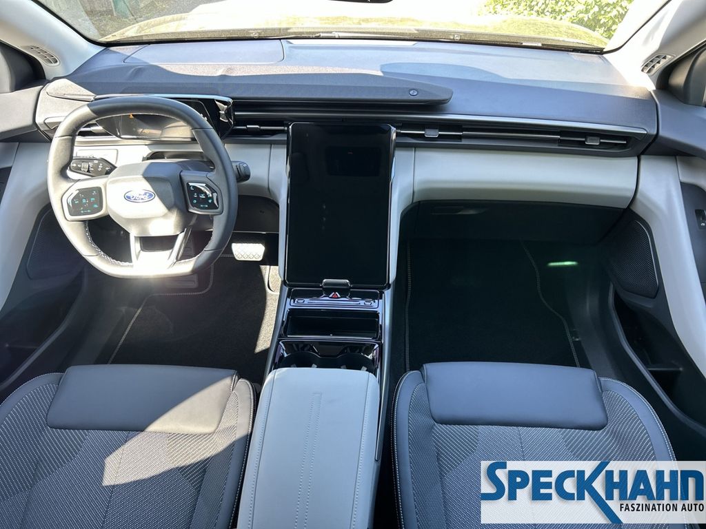 Ford Explorer 2025