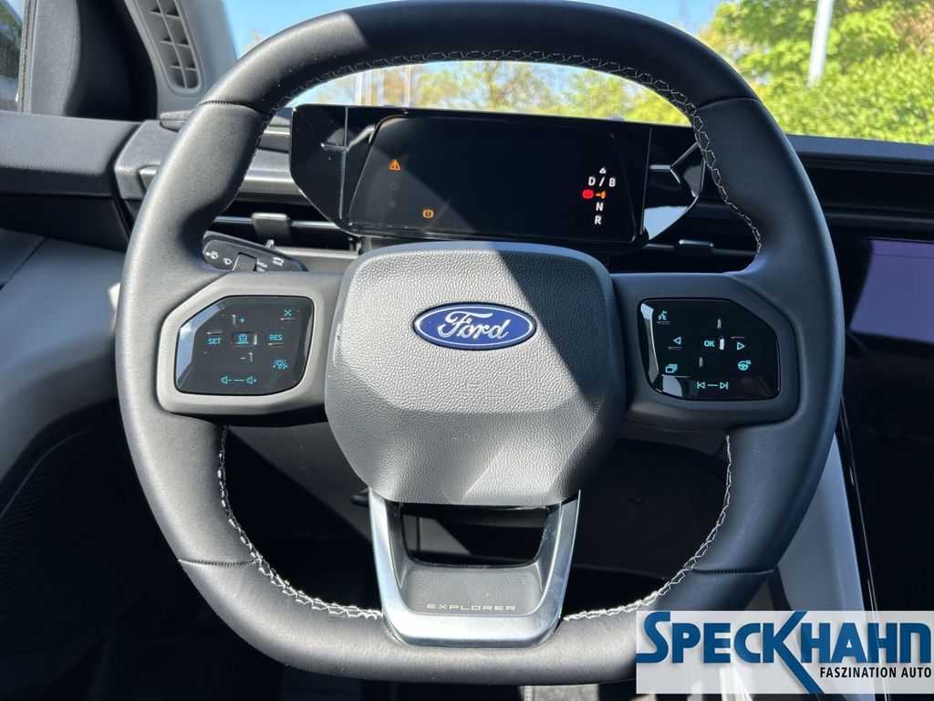Ford Explorer 2025