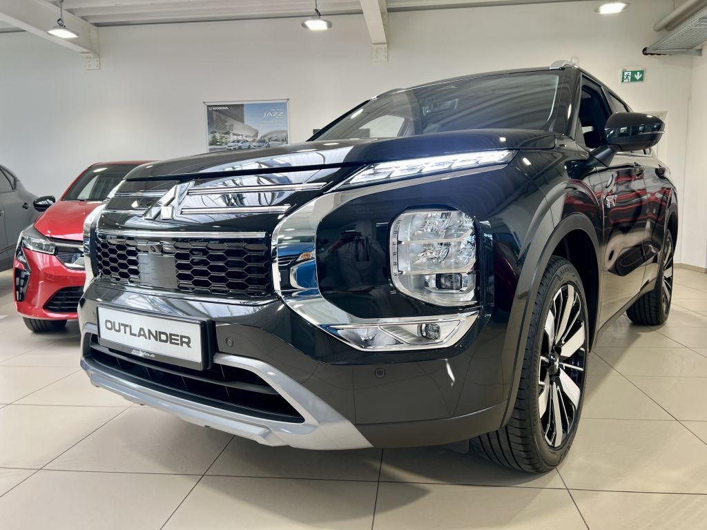 Mitsubishi Plug-in Hybrid Outlander
