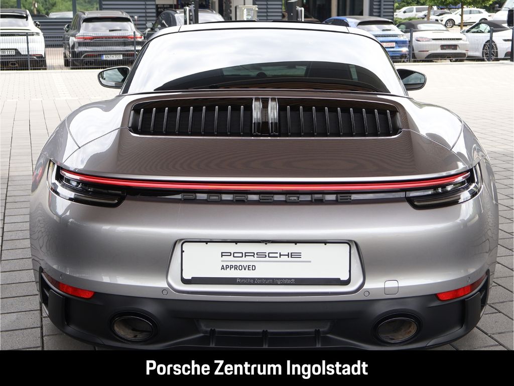 Porsche 992 2023