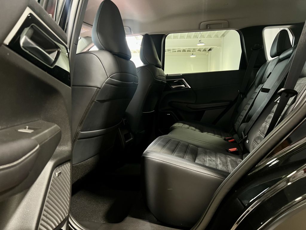 Mitsubishi Plug-in Hybrid Outlander