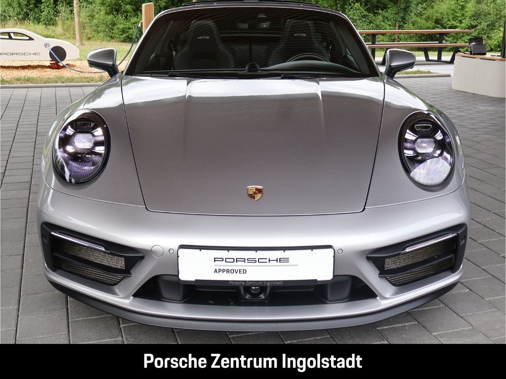 Porsche 992 2023