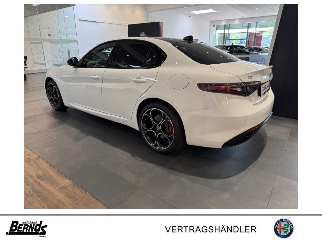 Alfa Romeo Giulia 2025