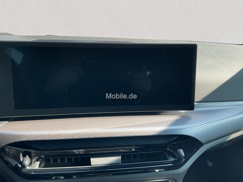 BMW i4 2025