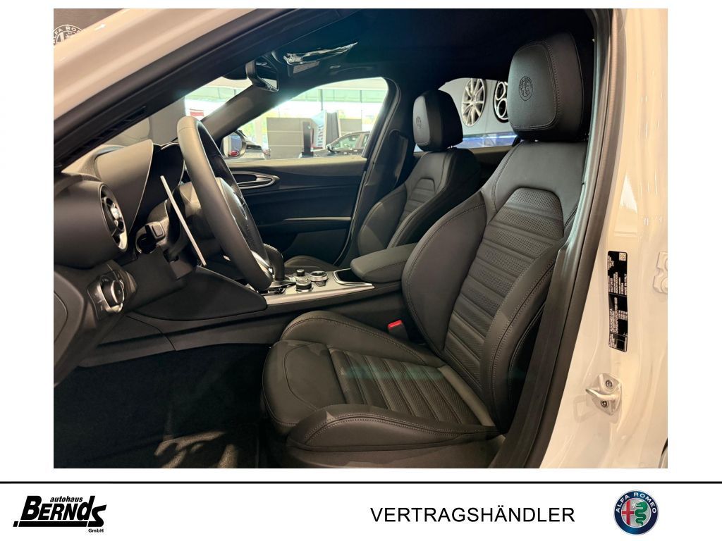 Alfa Romeo Giulia 2025