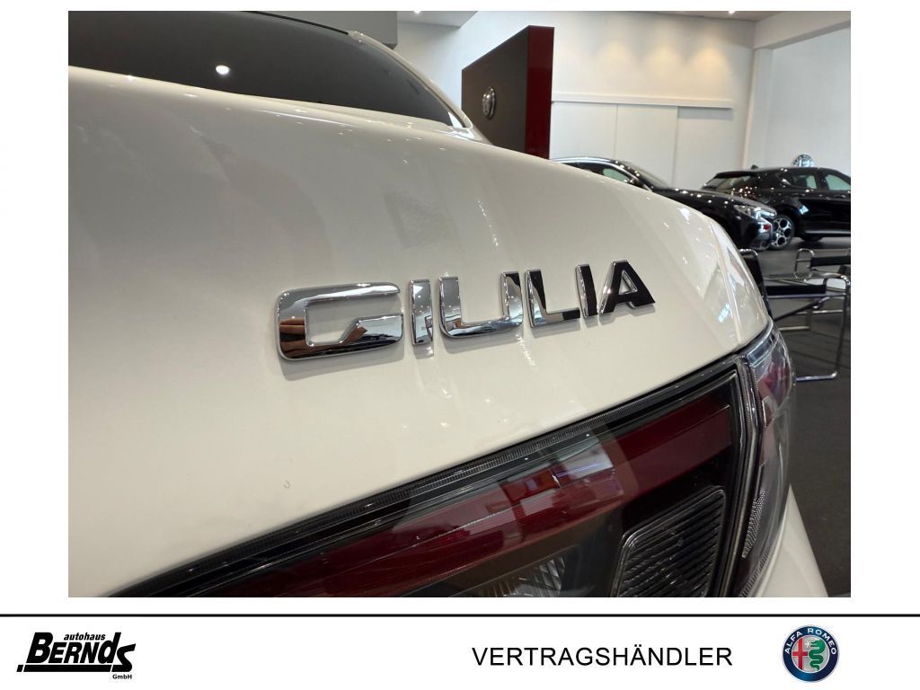 Alfa Romeo Giulia 2025