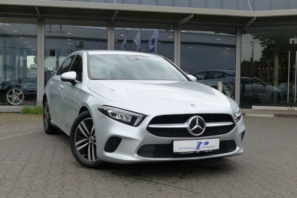 Mercedes-Benz A 200 2022