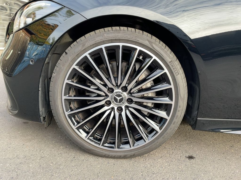 Mercedes-Benz C 220 2024