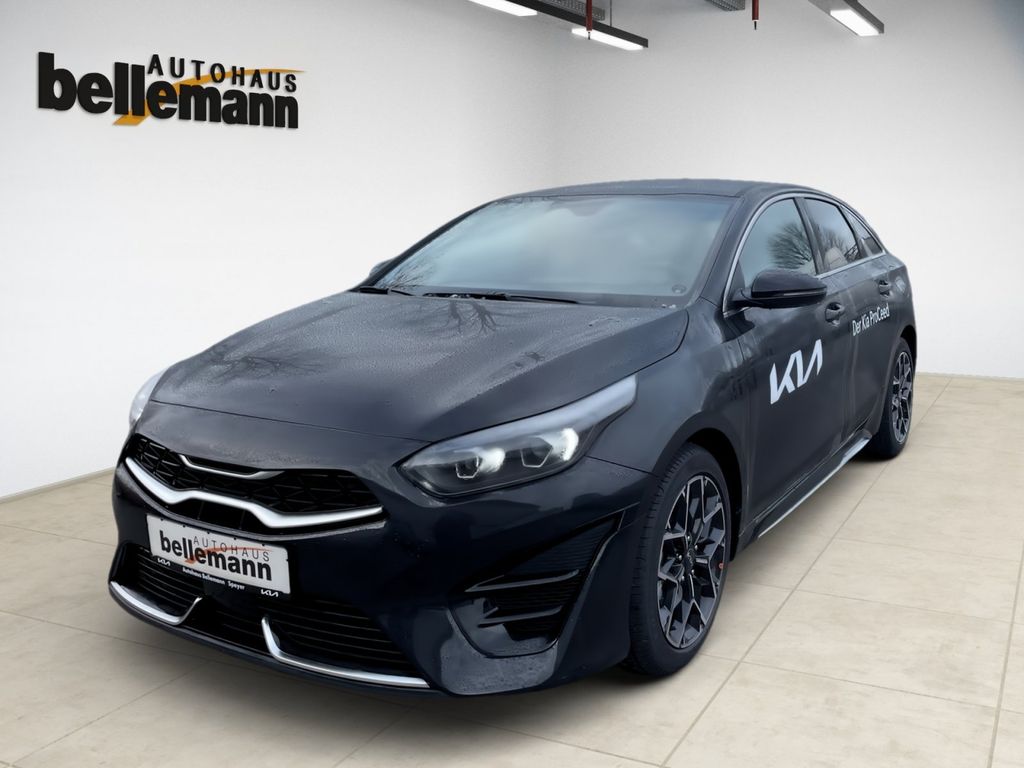 Kia pro cee'd / ProCeed