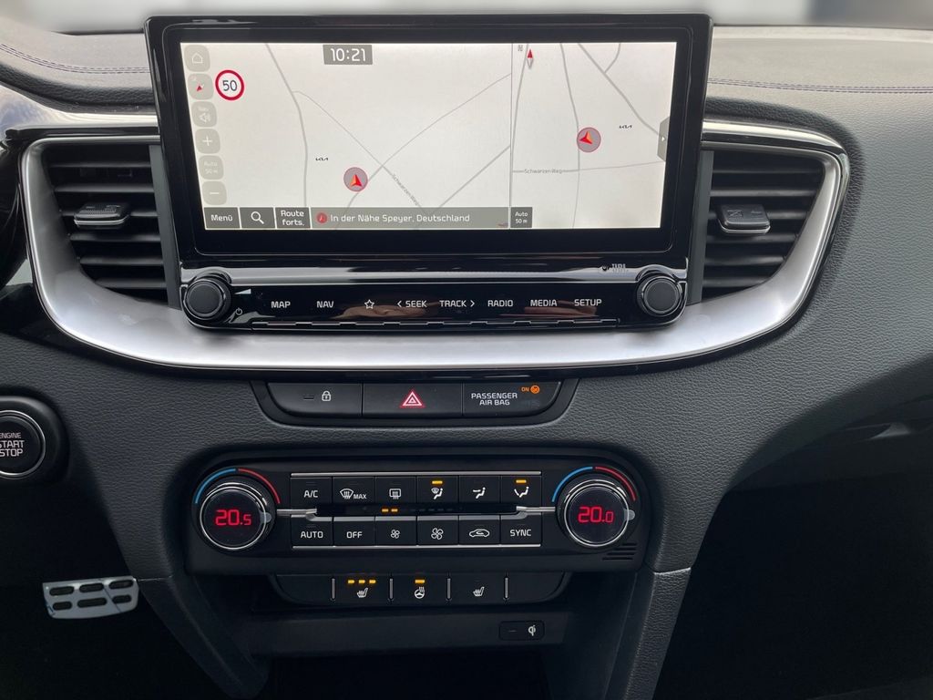 Kia pro cee'd / ProCeed