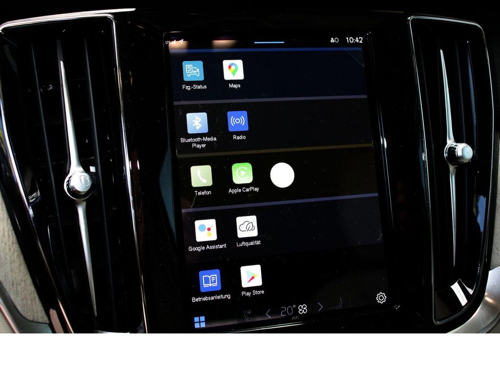 Volvo V60 Cross Country 2024