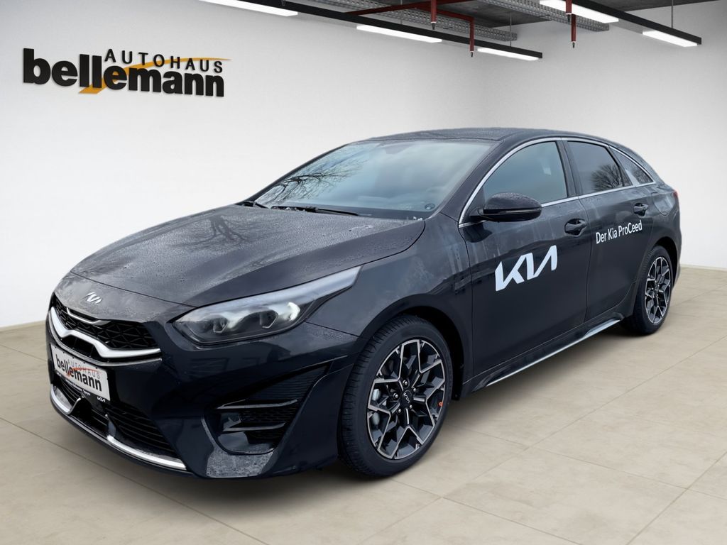 Kia pro cee'd / ProCeed