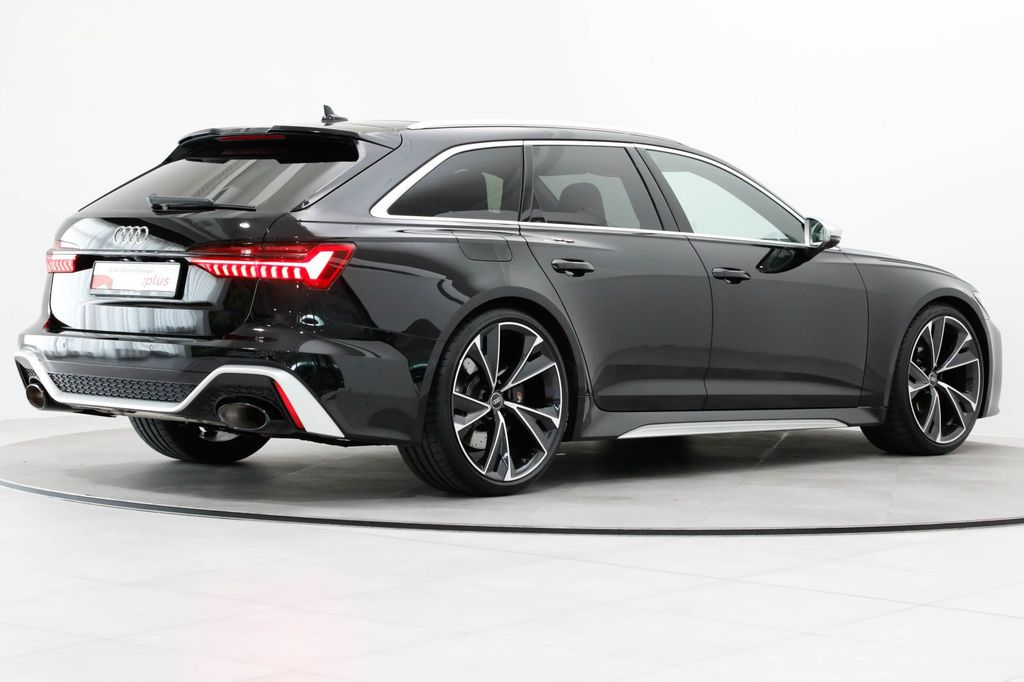 Audi RS6 2024