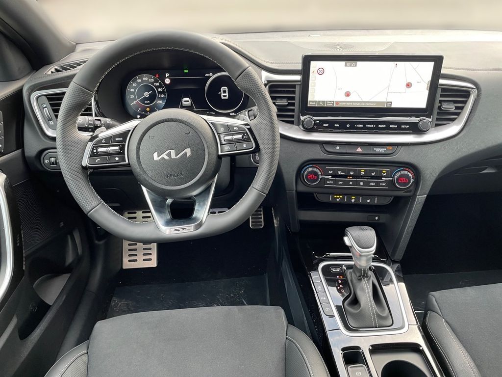 Kia pro cee'd / ProCeed