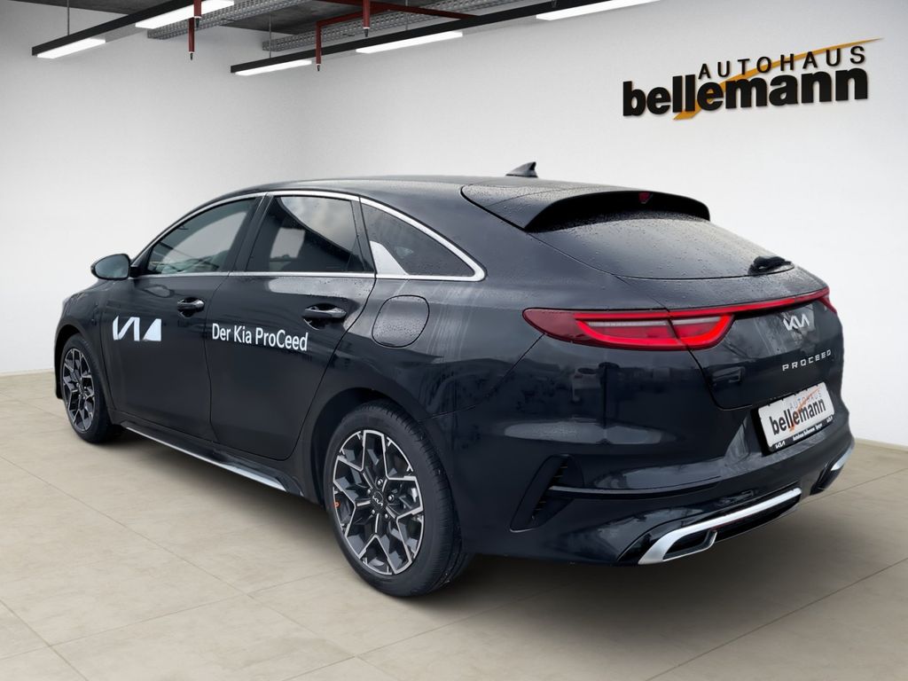 Kia pro cee'd / ProCeed