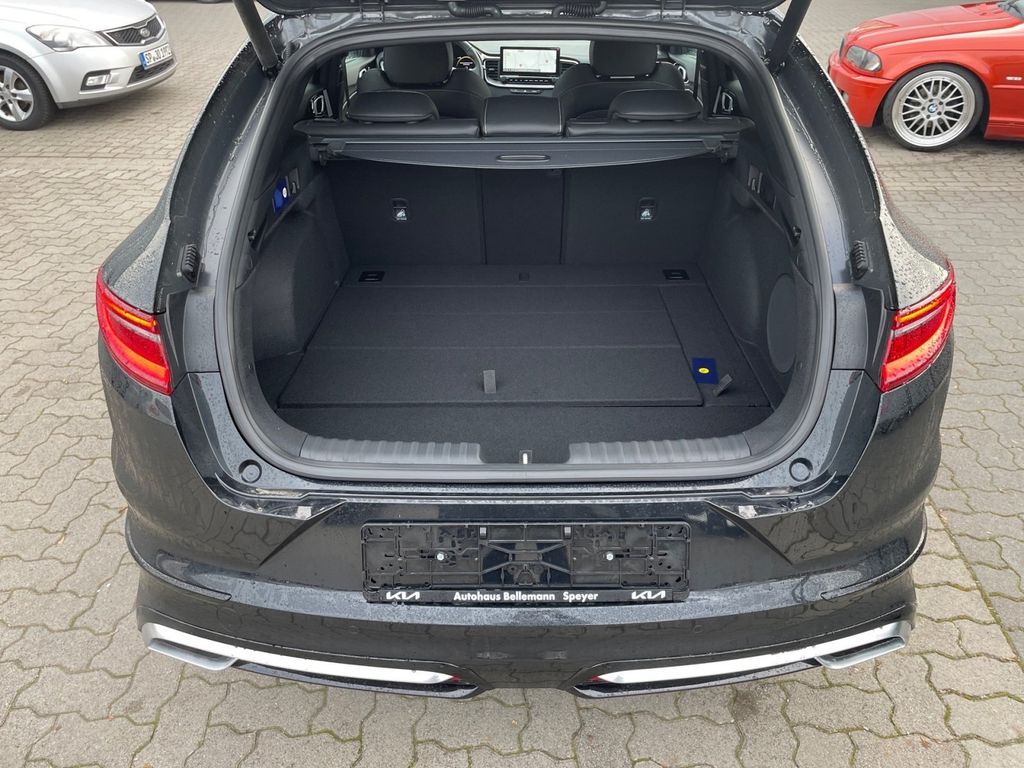 Kia pro cee'd / ProCeed