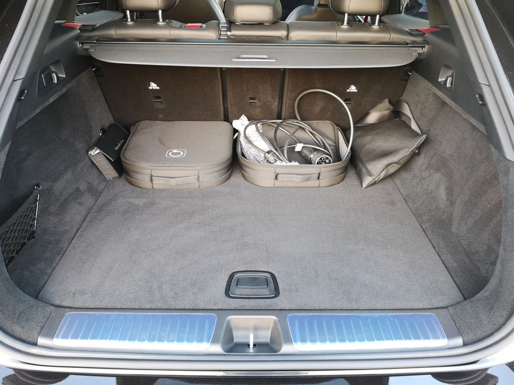 Mercedes-Benz EQE 2023