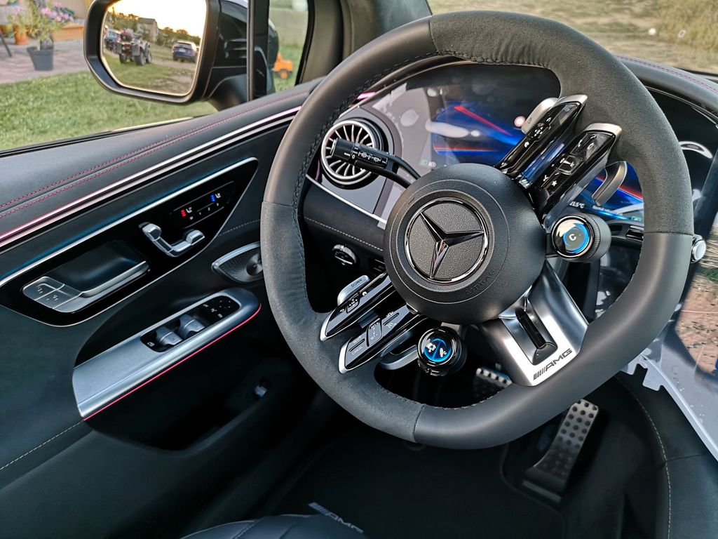 Mercedes-Benz EQE 2023