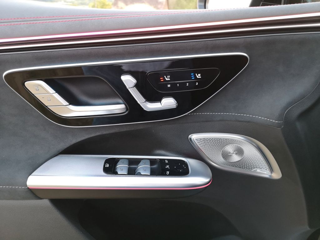 Mercedes-Benz EQE 2023