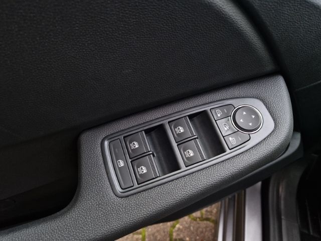 Mitsubishi Colt 2025