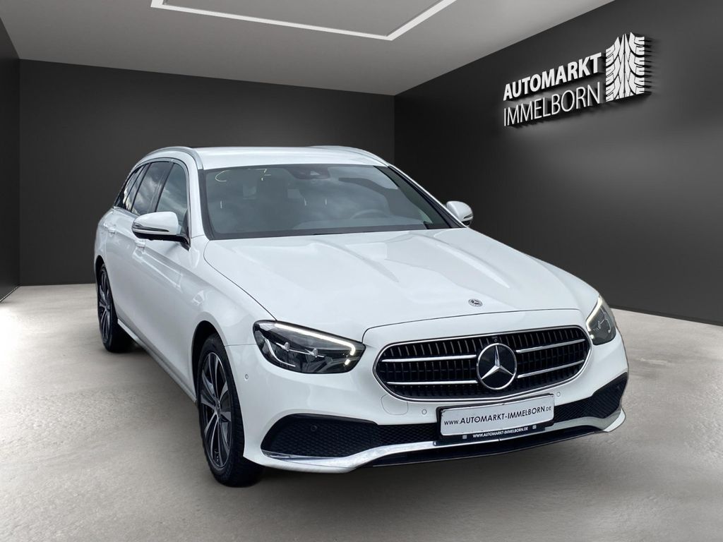 Mercedes-Benz E 300 2022